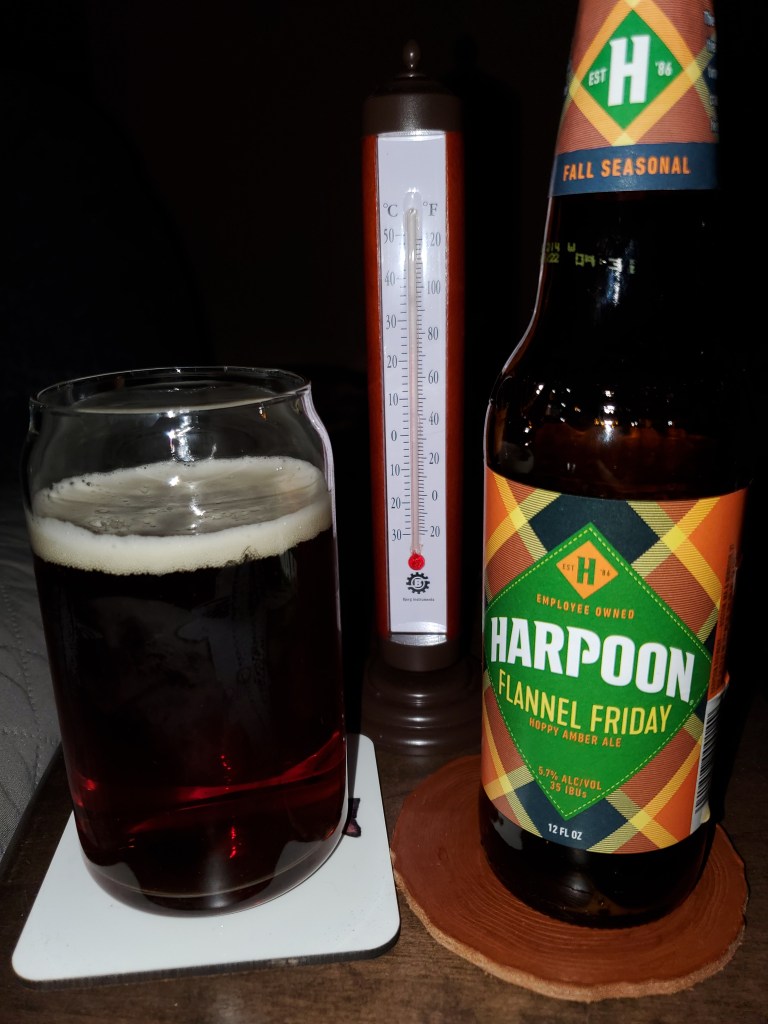 American hops combine with subtle notes of caramel and roast in this seasonal Amber Ale. Teetering somewhere between a Brown Ale and a Red IPA but balanced and easy-drinking, Flannel Friday is our tribute to fall in New England. The sun is bright but the air is crisp—its time to layer up and crack a beer.

